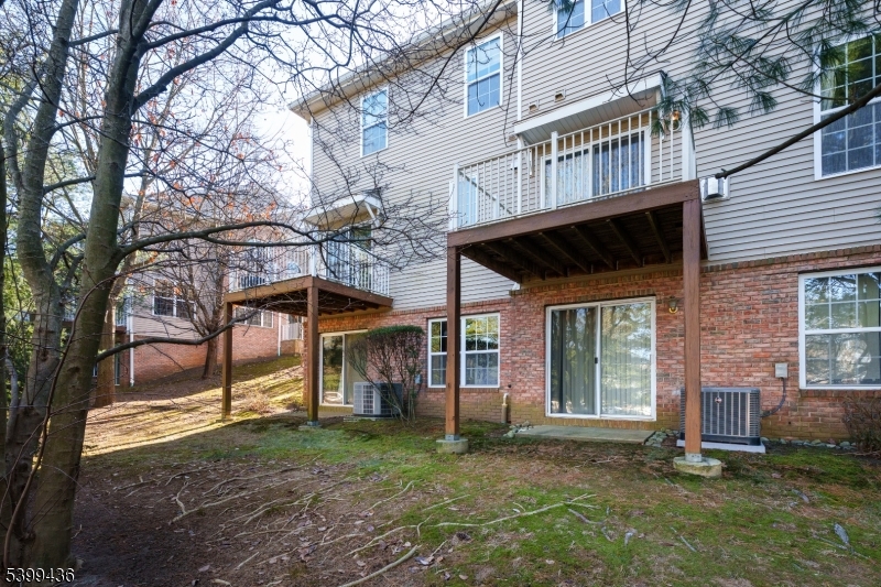 Montgomery Hills - Residential