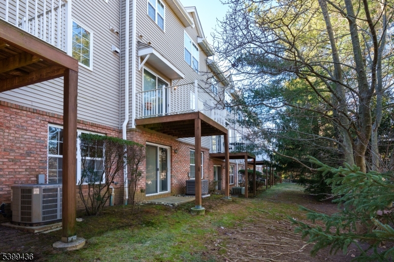 Montgomery Hills - Residential