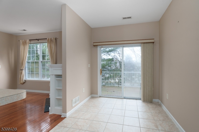 Montgomery Hills - Residential