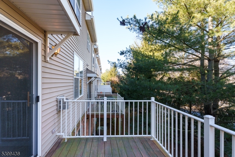 Montgomery Hills - Residential