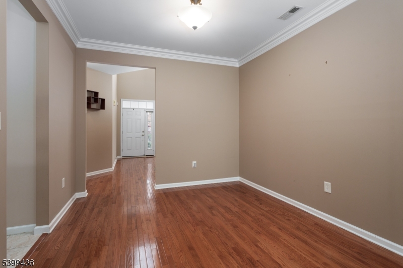 Montgomery Hills - Residential