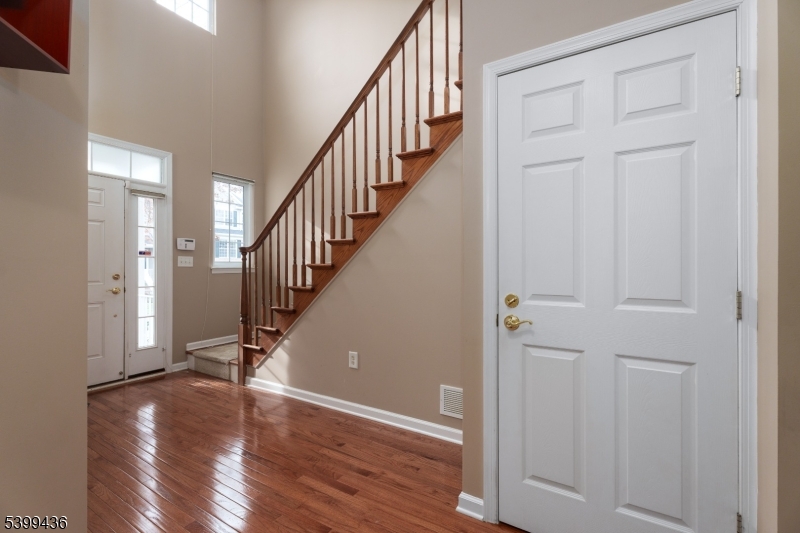 Montgomery Hills - Residential