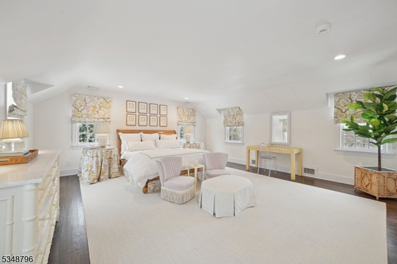 NORTHSIDE - Residential