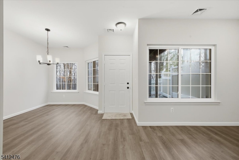 Crestmont Highlands - Residential