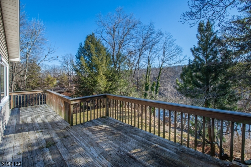 Paulinskill Lakefront - Residential