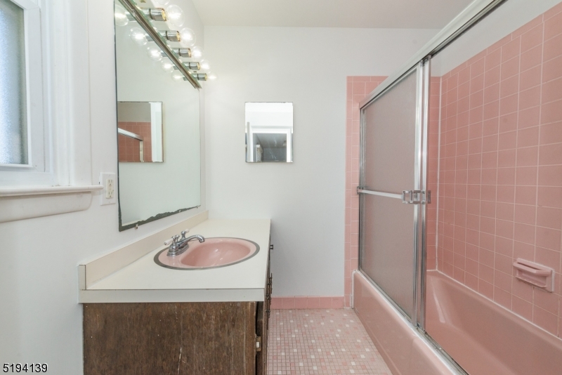 Paulinskill Lakefront - Residential