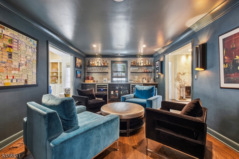 Memorial Field - Residential