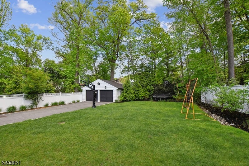 Memorial Field - Residential