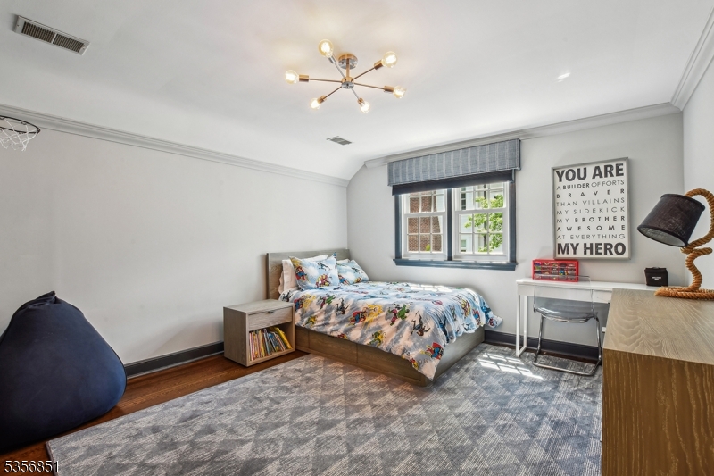 Memorial Field - Residential