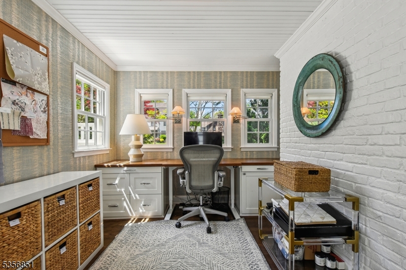 Memorial Field - Residential