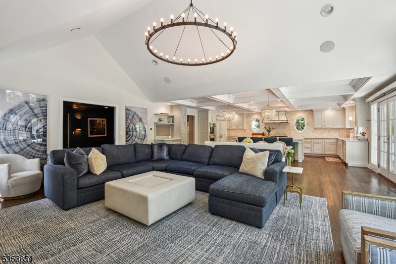 Memorial Field - Residential