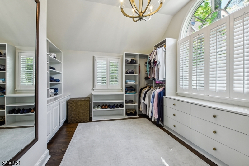 Memorial Field - Residential