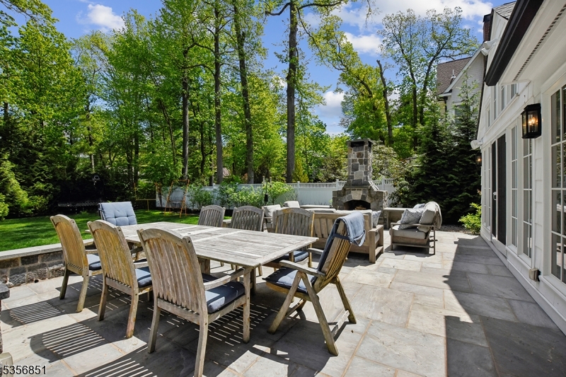 Memorial Field - Residential