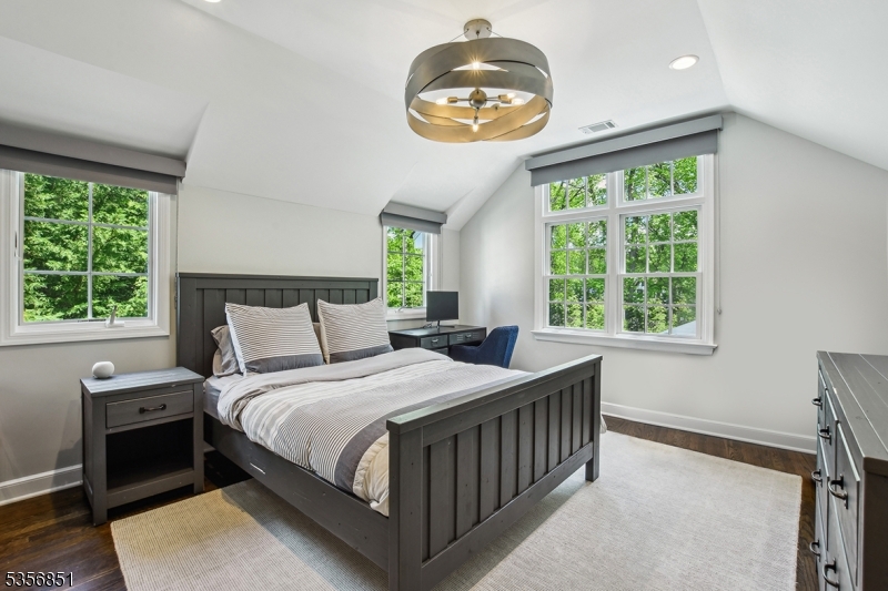 Memorial Field - Residential