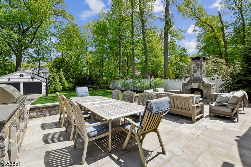 Memorial Field - Residential