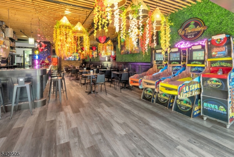 Elizabeth Avenue - Commercial Sale