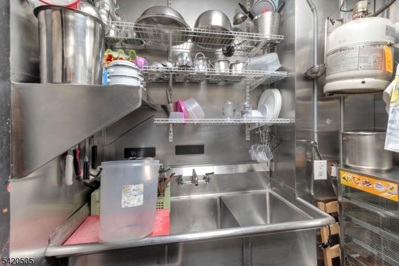 Elizabeth Avenue - Commercial Sale