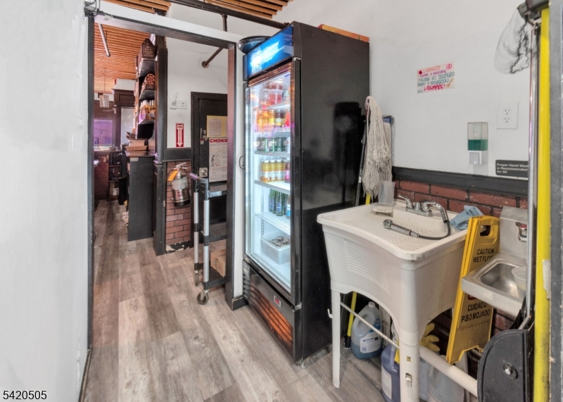 Elizabeth Avenue - Commercial Sale