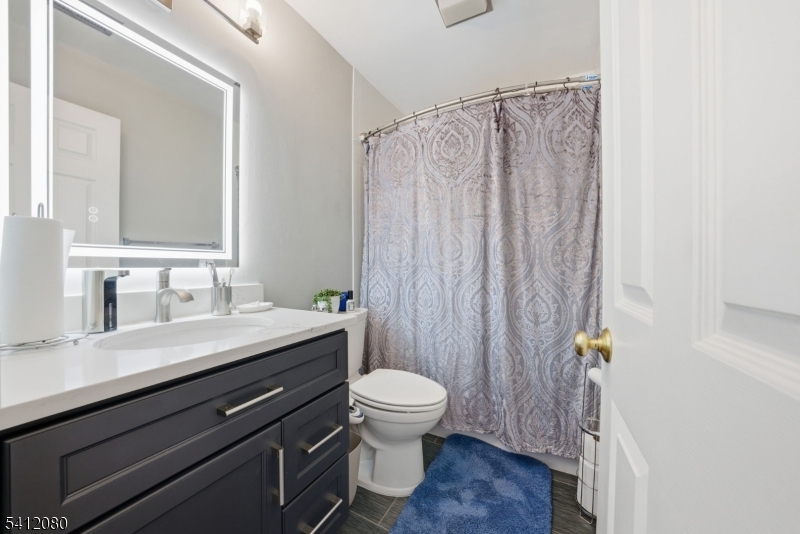 Skyline Village - Residential