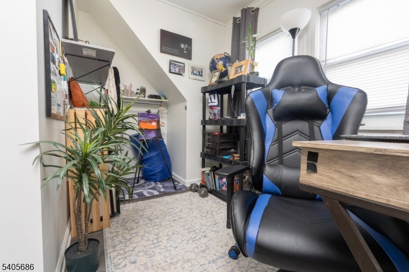 Downtown Corridor - Residential Income