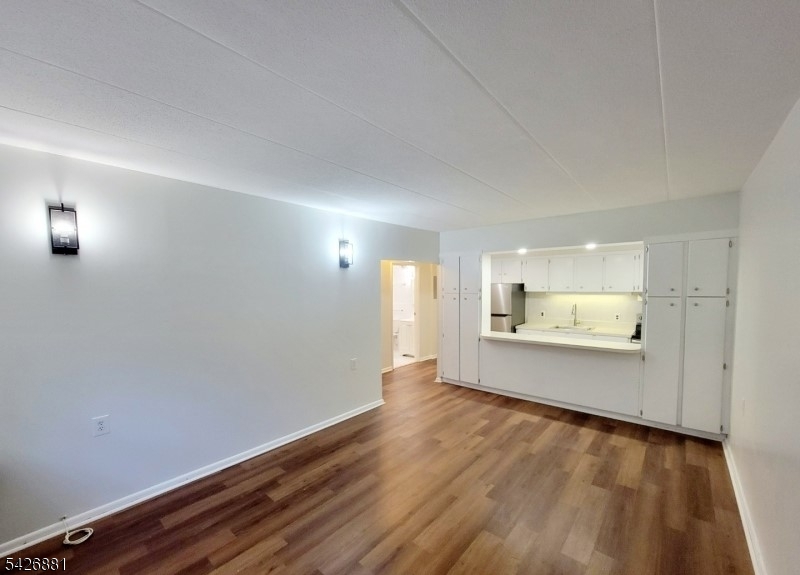 Complex - Residential