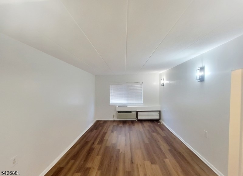 Complex - Residential