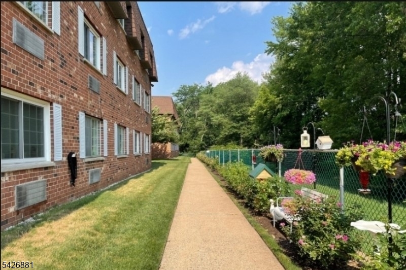 Complex - Residential