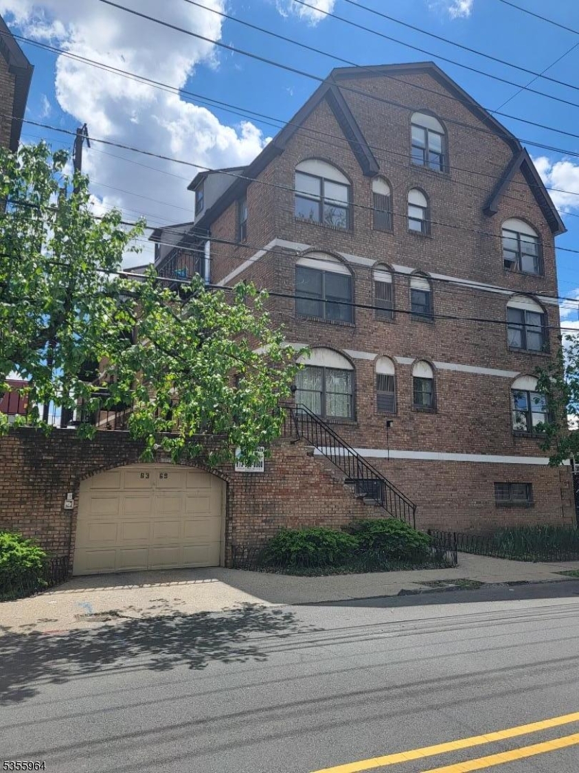 63-69 Rome St 2M