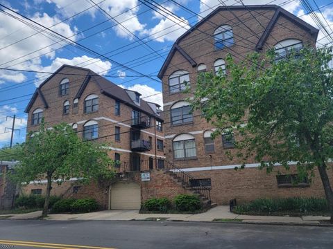 63-69 Rome St Newark City NJ 07105