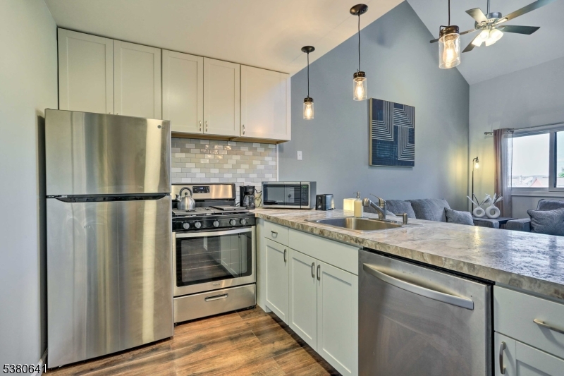 Great Gorge Village - Residential Lease