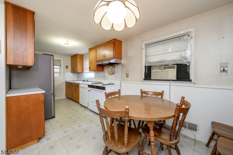 College - Residential