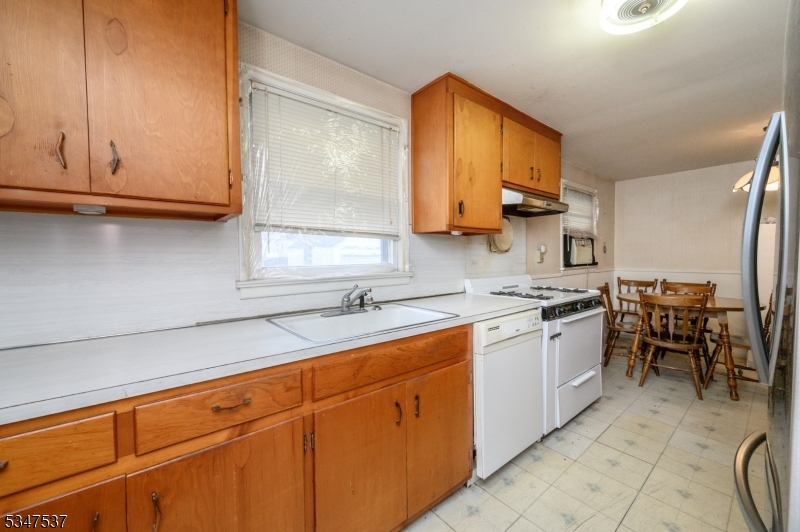 College - Residential