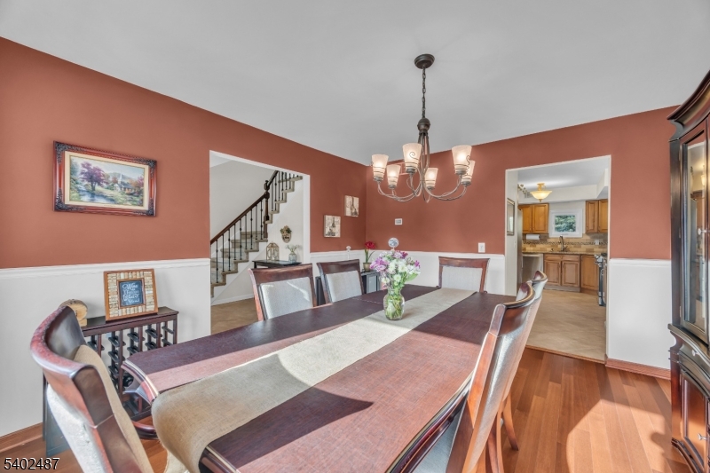 The Seasons - Residential