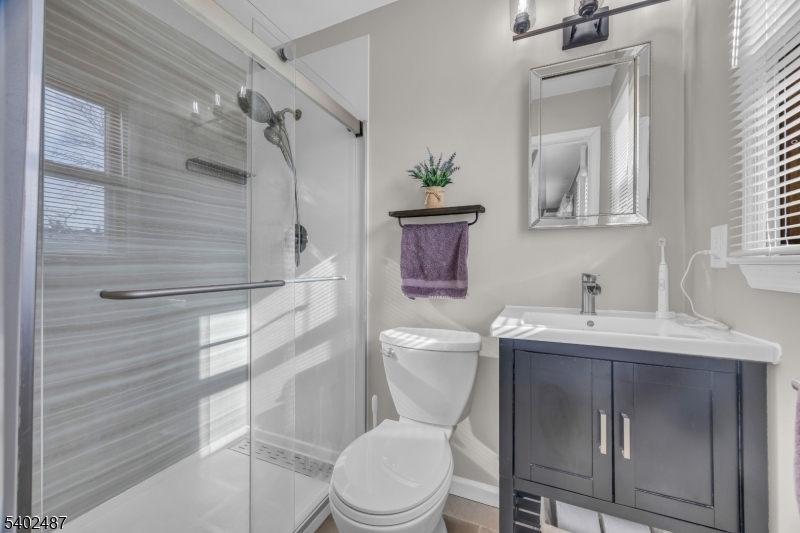 The Seasons - Residential