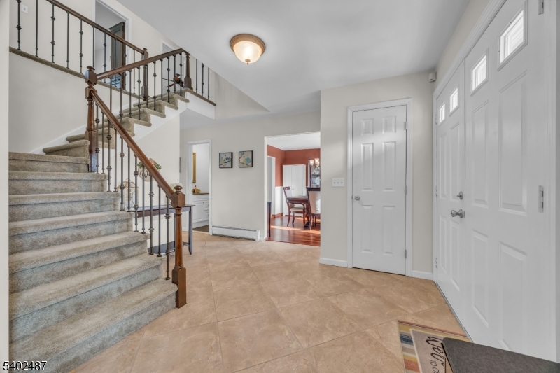 The Seasons - Residential