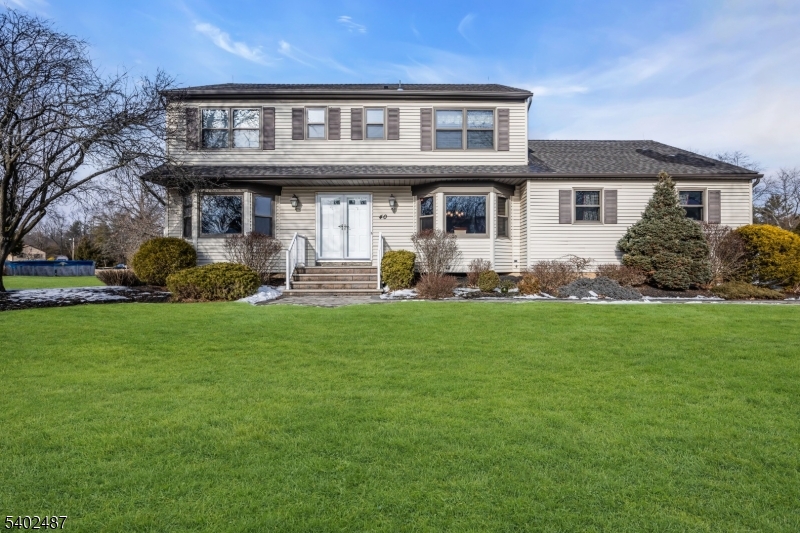 The Seasons - Residential