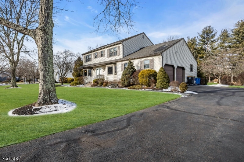 The Seasons - Residential