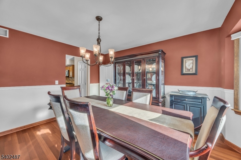 The Seasons - Residential