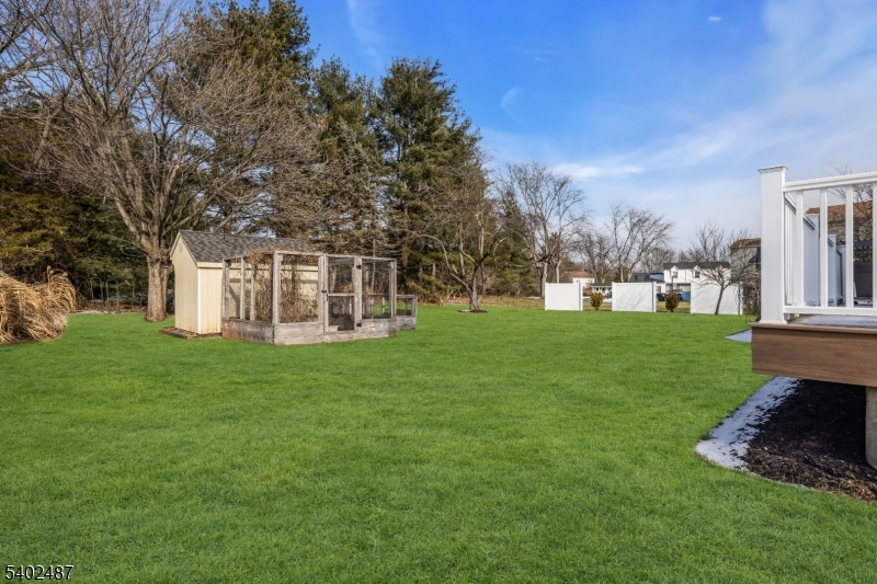 The Seasons - Residential