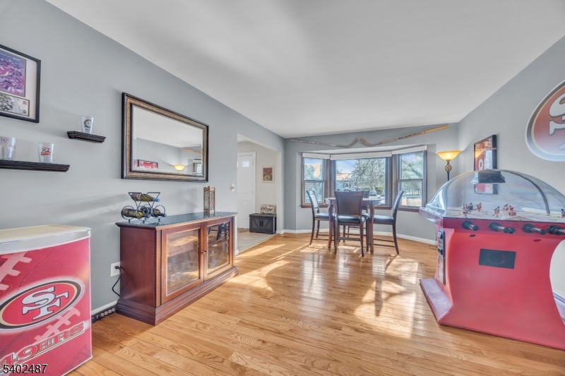 The Seasons - Residential