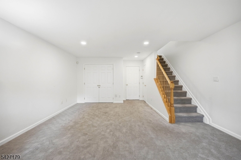 CAMBRIDGE HEIGHTS - Residential
