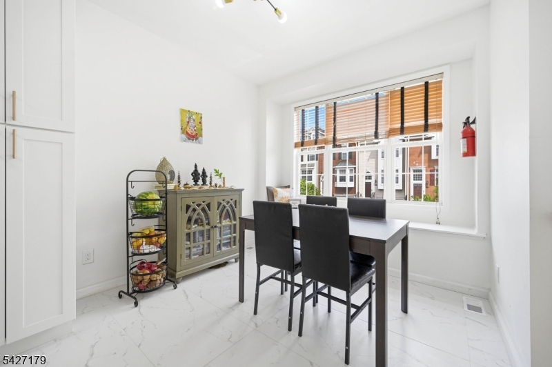 CAMBRIDGE HEIGHTS - Residential