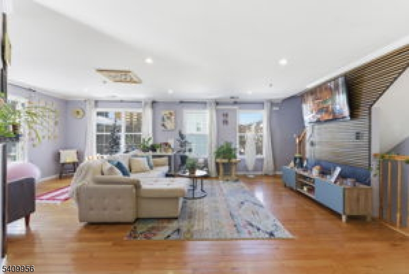 Society Hill - Residential