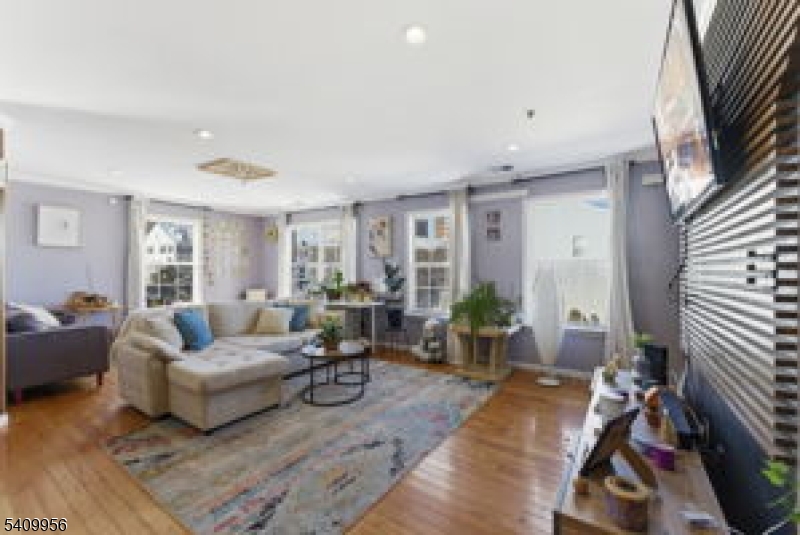 Society Hill - Residential