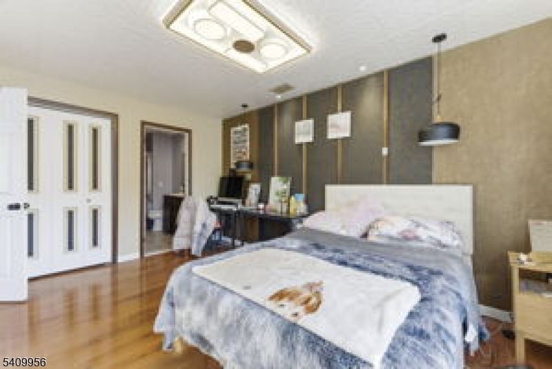 Society Hill - Residential