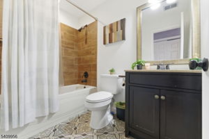 Society Hill - Residential