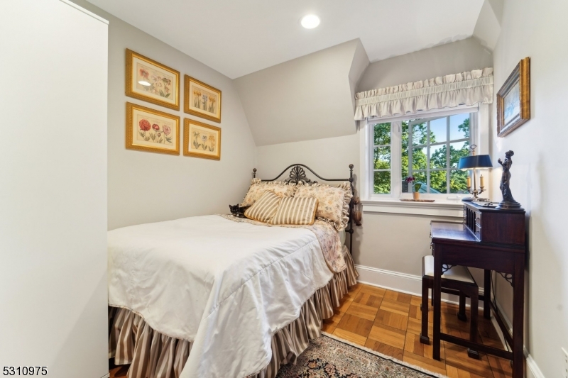 Woodland Park - Residential