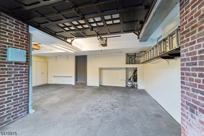 Woodland Park - Residential