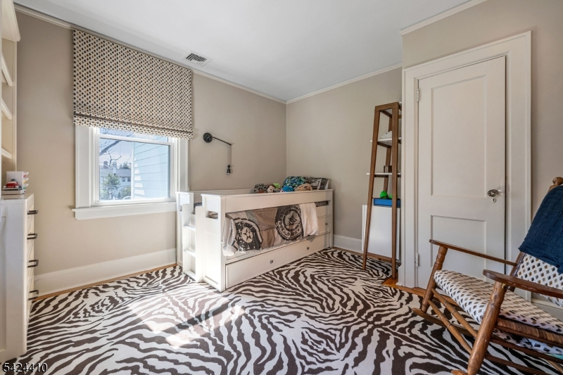 Washingtons Headquarters - Residential