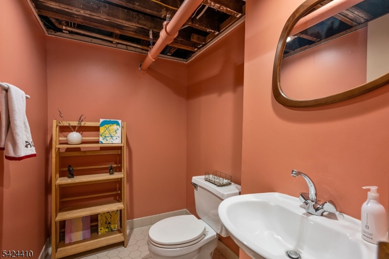 Washingtons Headquarters - Residential